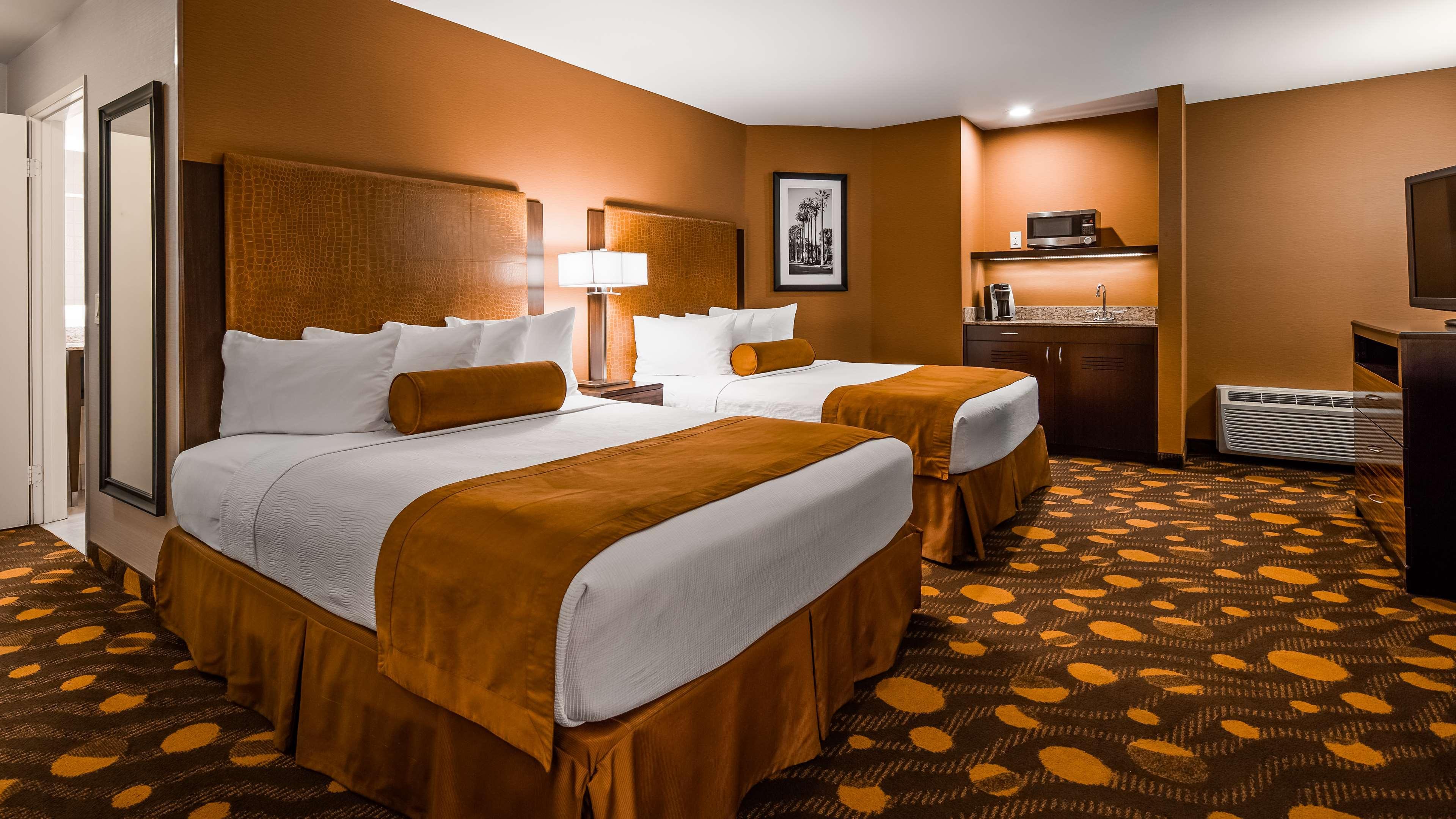 Best Western Plus Suites Hotel Coronado Island Екстер'єр фото