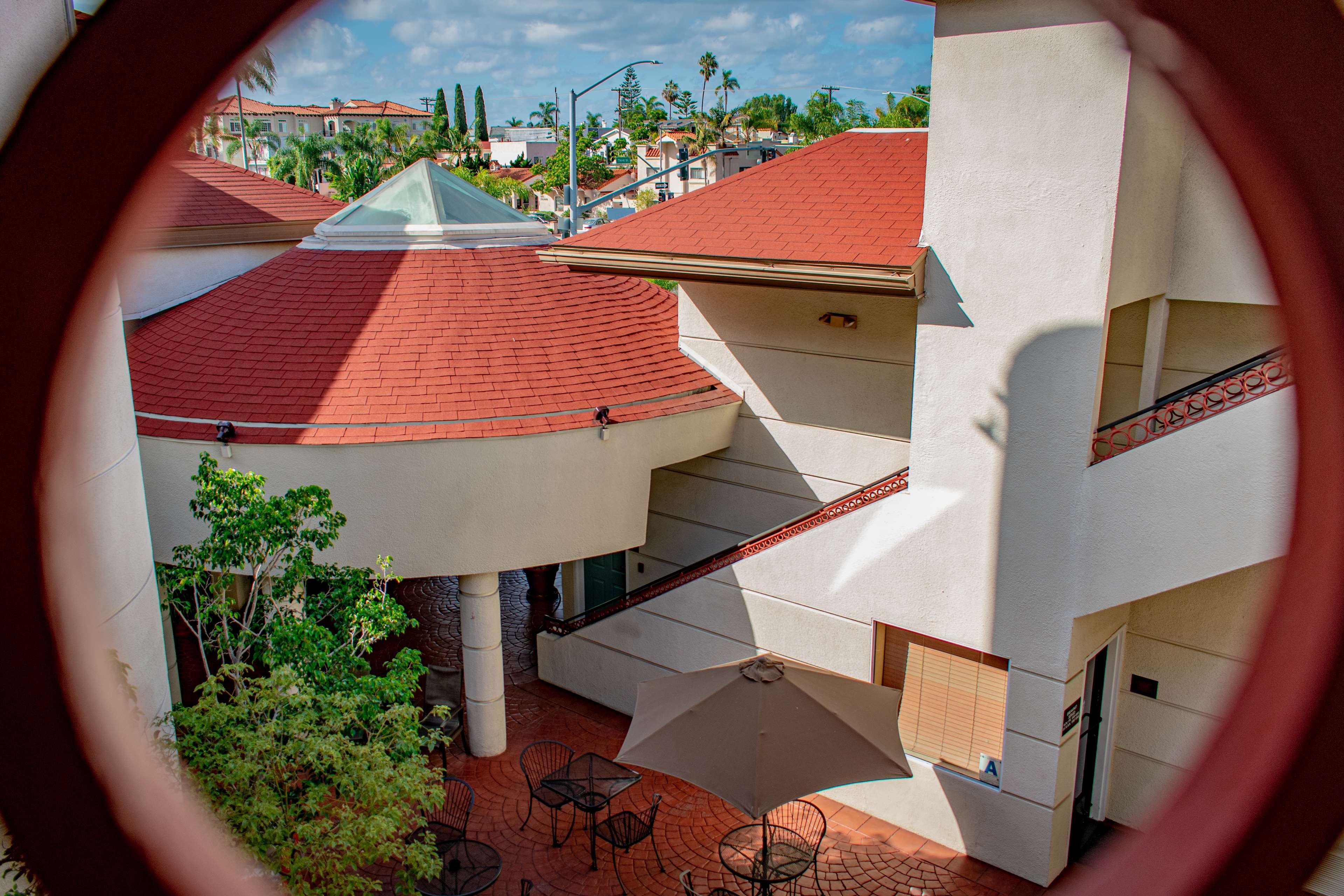 Best Western Plus Suites Hotel Coronado Island Екстер'єр фото