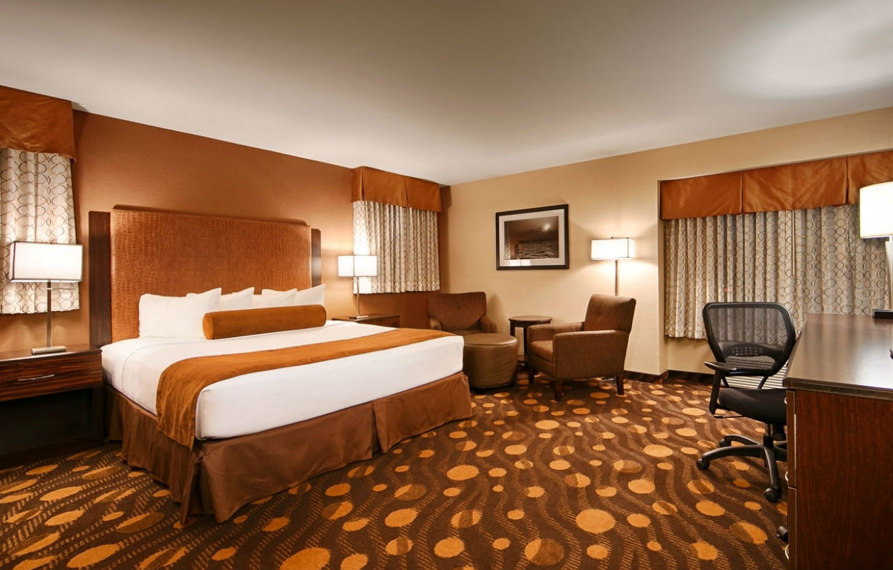 Best Western Plus Suites Hotel Coronado Island Екстер'єр фото